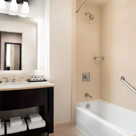 Sheraton Garden Grove-anaheim South 4*