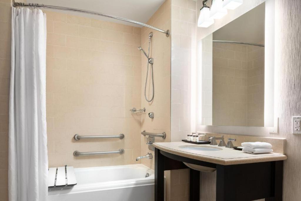 Sheraton Garden Grove-anaheim South