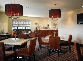 Hotel Sheraton Garden Grove-anaheim South 4*